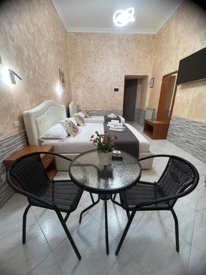 Relax On 2 - Guesthouse Рим Экстерьер фото